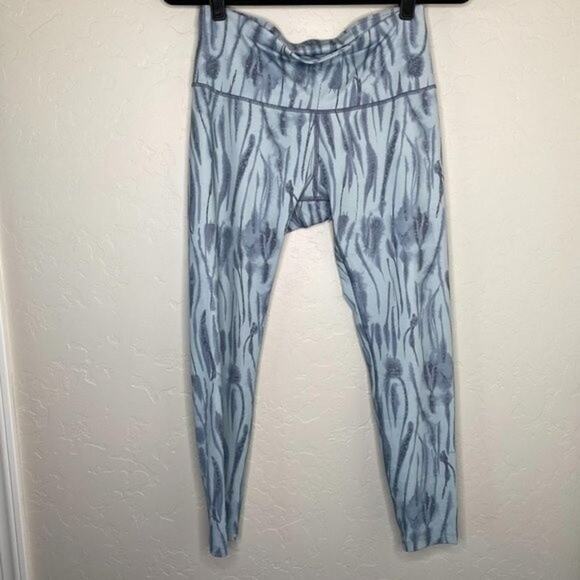 Apana Blue Tie Dye Leggings Small - Picture 7 of 7